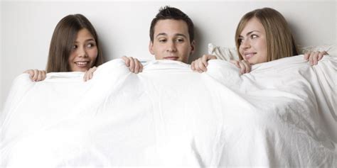 teen threesome porn|My Boyfriend and I Had Our First Threesome. The Moment It。